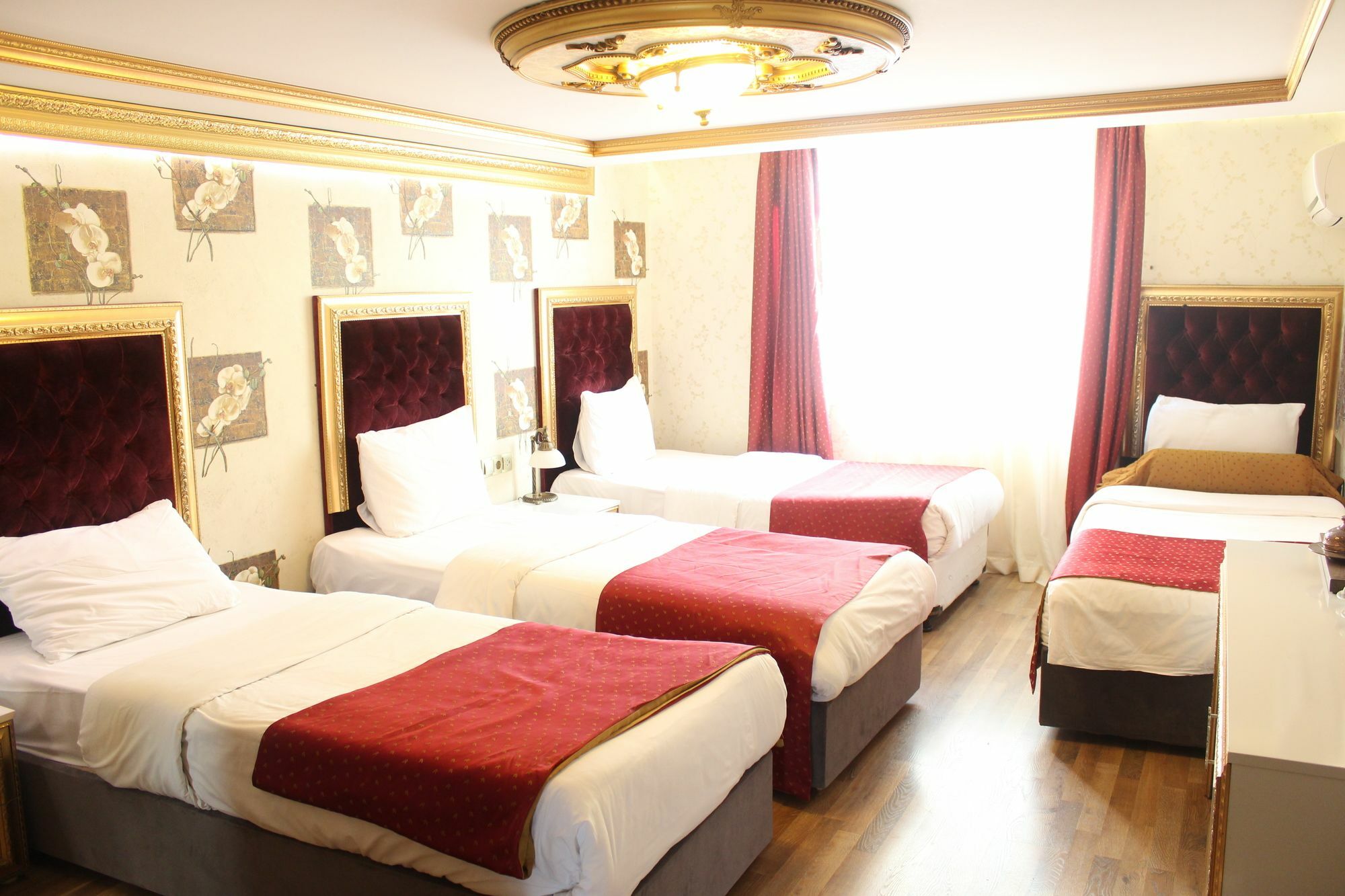 Marmara Deluxe Hotel Стамбул Экстерьер фото